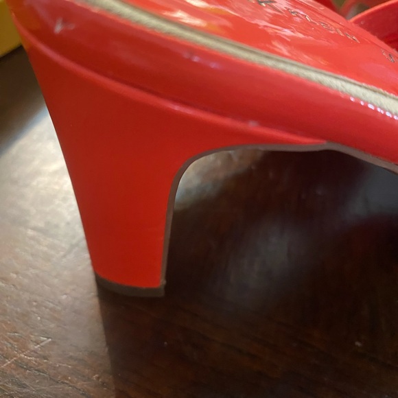 ANNE AK KLEIN ladies sandals  
 Size 9 - Picture 11 of 11